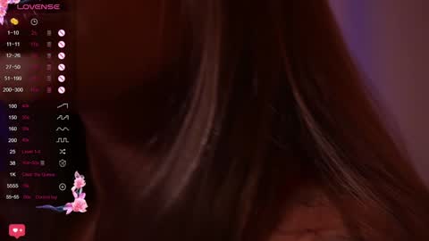 Snapshot of girl_peach_ chatting on 30, 12, 2024 Kate online show from 30, 12, 2024