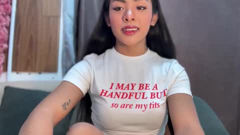 queen ronna online show from 21, 10, 2025