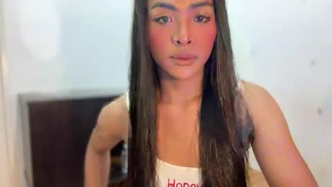 queen ronna online show from 30, 10, 2025