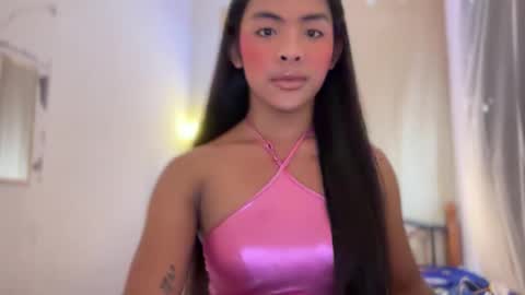 queen ronna online show from 24, 11, 2025