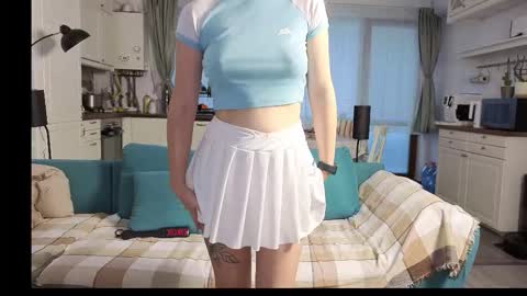 Girlfriend online show from 27, 10, 2025