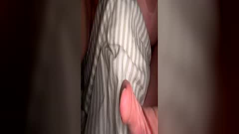 girlgirl330000 online show from 4, 7, 2026