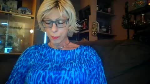 Girlinrock online show from 25, 6, 2026