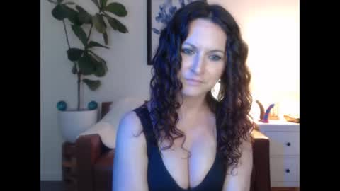 Girlnexxxdoor online show from 15, 3, 2026