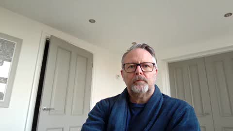 girlsandbikes online show from 25, 11, 2025