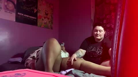 girlswholikegirls24 online show from 9, 2, 2025