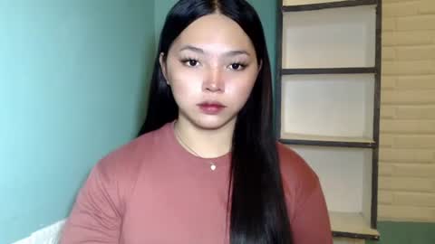 Rhaine online show from 13, 11, 2025