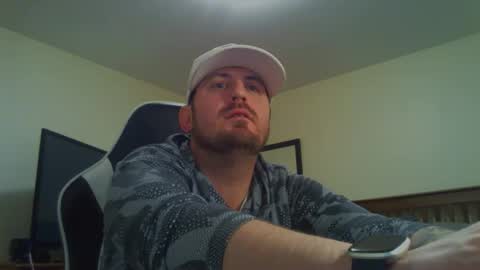 Snapshot of girthylax51 chatting on 1, 1, 2025 BIG K online show from 1, 1, 2025