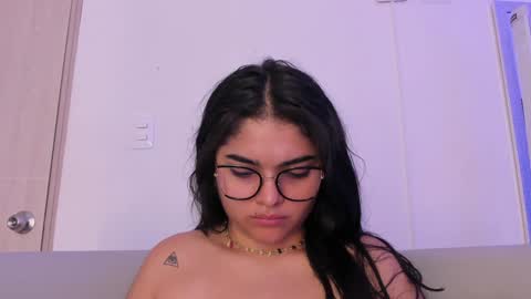     online show from 17, 1, 2025