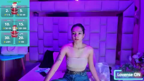 Snapshot of gisell_squirt chatting on 22, 11, 2025 gisell_squirt online show from 22, 11, 2025