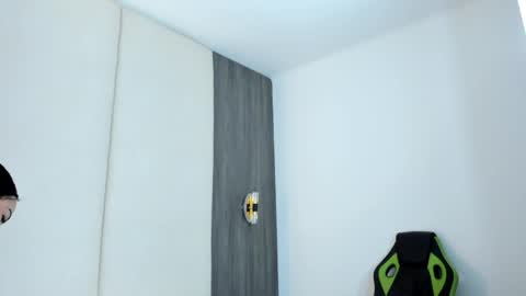 giselle_anelise online show from 15, 4, 2026