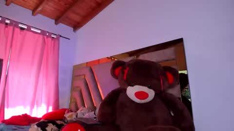 . Gisel Reyes . online show from 16, 2, 2025