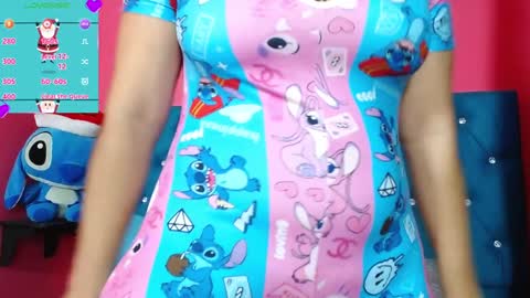 Snapshot of gissellsaenz chatting on 15, 12, 2024 Gissell Saenz online show from 15, 12, 2024