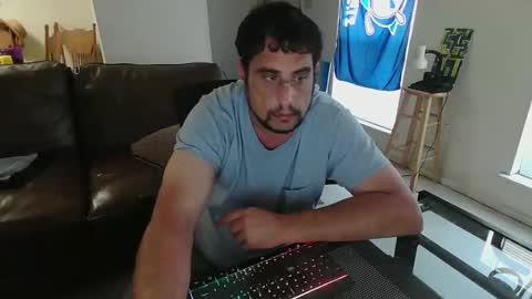 Snapshot of gitmehard008 chatting on 3, 11, 2025 gitmehard008 online show from 3, 11, 2025