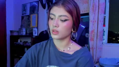 Snapshot of giulietta_mon chatting on 3, 12, 2024 Giulietta online show from 3, 12, 2024