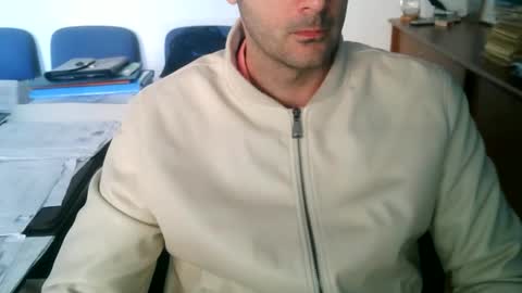 giuseppevai1 online show from 20, 4, 2026
