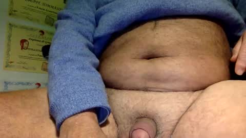 giutomma930394 online show from 8, 2, 2026