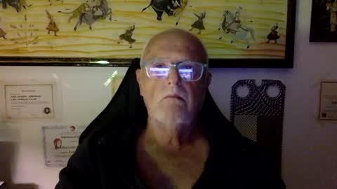 giutomma930394 online show from 9, 5, 2026