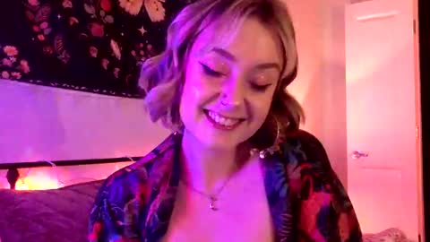 givemesweetdreams online show from 21, 10, 2025