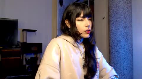 Snapshot of givenom chatting on 17, 11, 2025 dirtyvenom online show from 17, 11, 2025