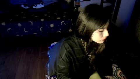 Snapshot of givenom chatting on 18, 12, 2025 dirtyvenom online show from 18, 12, 2025