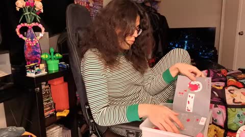 Snapshot of glaceon9 chatting on 2, 2, 2025 glaceon9 online show from 2, 2, 2025