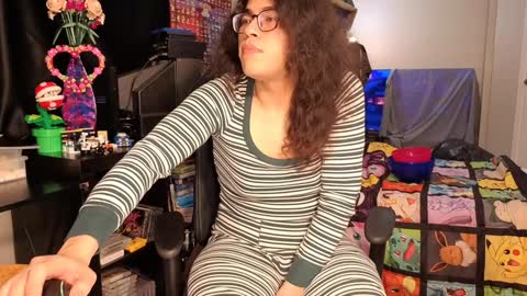 Snapshot of glaceon9 chatting on 2, 2, 2025 glaceon9 online show from 2, 2, 2025