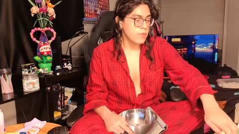 Snapshot of glaceon9 chatting on 7, 2, 2025 glaceon9 online show from 7, 2, 2025