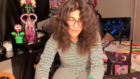 Snapshot of glaceon9 chatting on 17, 2, 2025 glaceon9 online show from 17, 2, 2025