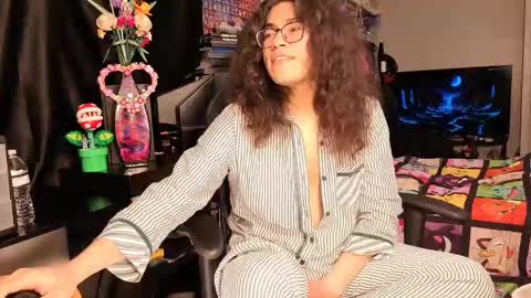 Snapshot of glaceon9 chatting on 19, 2, 2025 glaceon9 online show from 19, 2, 2025