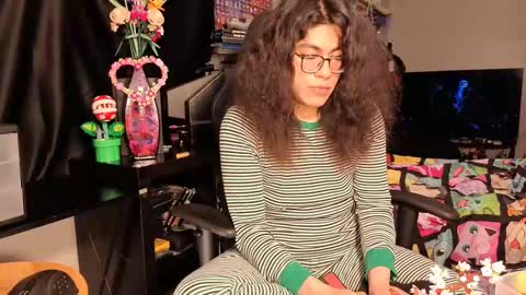 Snapshot of glaceon9 chatting on 20, 2, 2025 glaceon9 online show from 20, 2, 2025