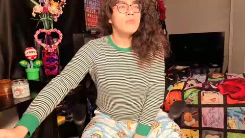 Snapshot of glaceon9 chatting on 24, 2, 2025 glaceon9 online show from 24, 2, 2025