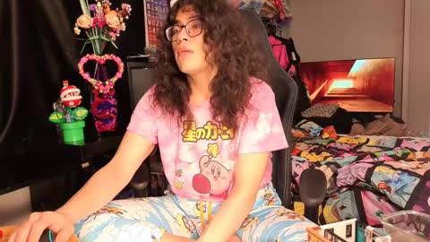 Snapshot of glaceon9 chatting on 1, 3, 2025 glaceon9 online show from 1, 3, 2025