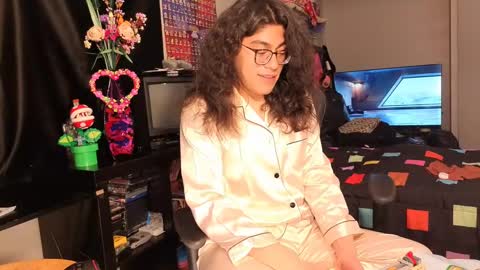 Snapshot of glaceon9 chatting on 2, 3, 2025 glaceon9 online show from 2, 3, 2025