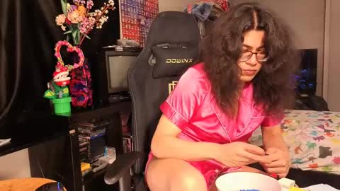 Snapshot of glaceon9 chatting on 2, 3, 2025 glaceon9 online show from 2, 3, 2025