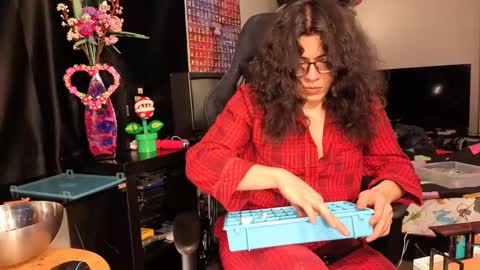 Snapshot of glaceon9 chatting on 7, 3, 2025 glaceon9 online show from 7, 3, 2025