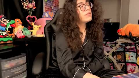 Snapshot of glaceon9 chatting on 23, 9, 2025 glaceon9 online show from 23, 9, 2025