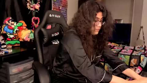 Snapshot of glaceon9 chatting on 26, 9, 2025 glaceon9 online show from 26, 9, 2025