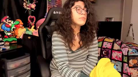 Snapshot of glaceon9 chatting on 28, 9, 2025 glaceon9 online show from 28, 9, 2025