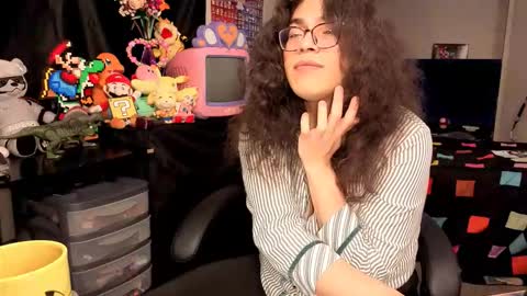 Snapshot of glaceon9 chatting on 27, 10, 2025 glaceon9 online show from 27, 10, 2025