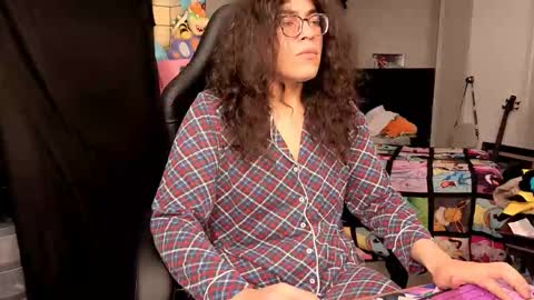 Snapshot of glaceon9 chatting on 30, 11, 2025 glaceon9 online show from 30, 11, 2025