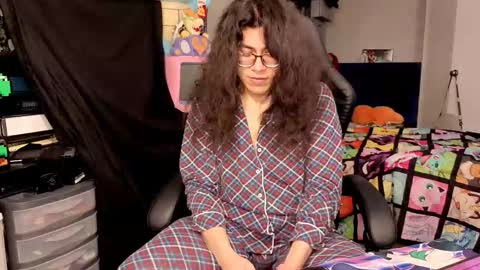 Snapshot of glaceon9 chatting on 3, 12, 2025 glaceon9 online show from 3, 12, 2025