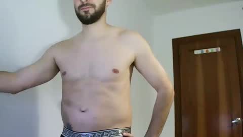 gladiator_18 online show from 5, 2, 2025