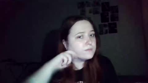 Snapshot of glamour_rebel chatting on 15, 12, 2025 glamour_rebel online show from 15, 12, 2025