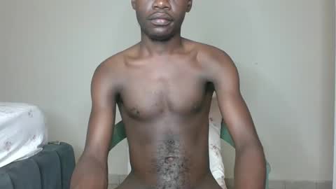 Snapshot of glane_ chatting on 19, 2, 2025 James online show from 19, 2, 2025