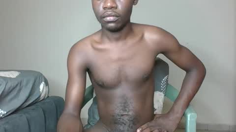 Snapshot of glane_ chatting on 27, 2, 2025 James online show from 27, 2, 2025