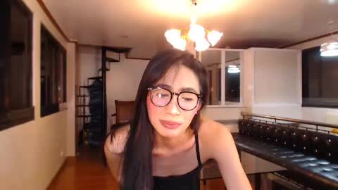 gleiahong online show from 15, 10, 2025