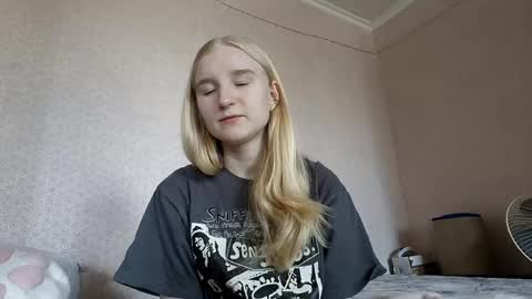 Laura online show from 11, 4, 2026