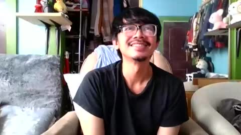 Snapshot of glennbunnylovedaddy69 chatting on 29, 10, 2025 glennbunnylovedaddy69 online show from 29, 10, 2025