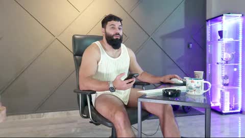 Matthew .. for short call me Matt online show from 11, 12, 2024